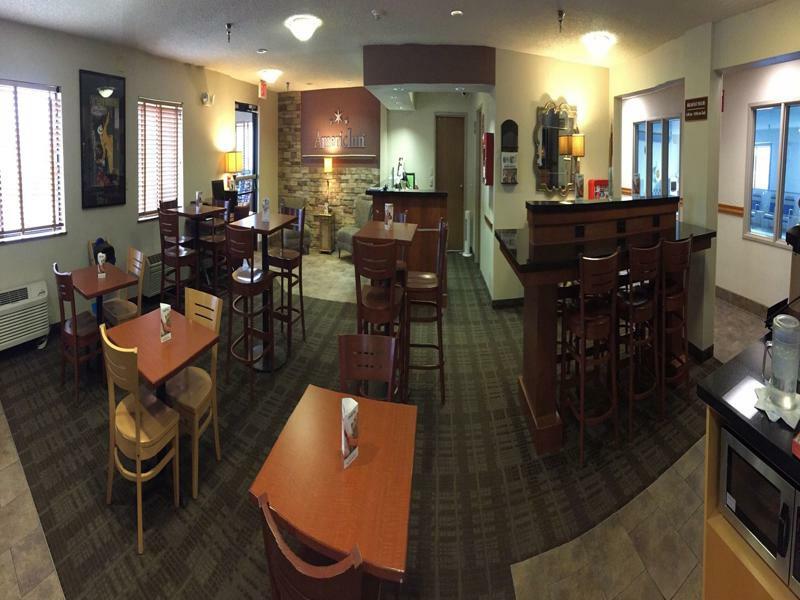 Sleep Inn & Suites Salina I-135 Exteriör bild